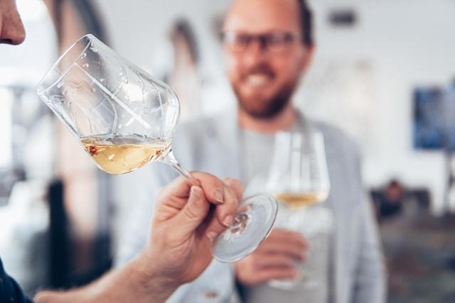 Total Wine Etiquette: Manners, Part 2 - Tasting Events